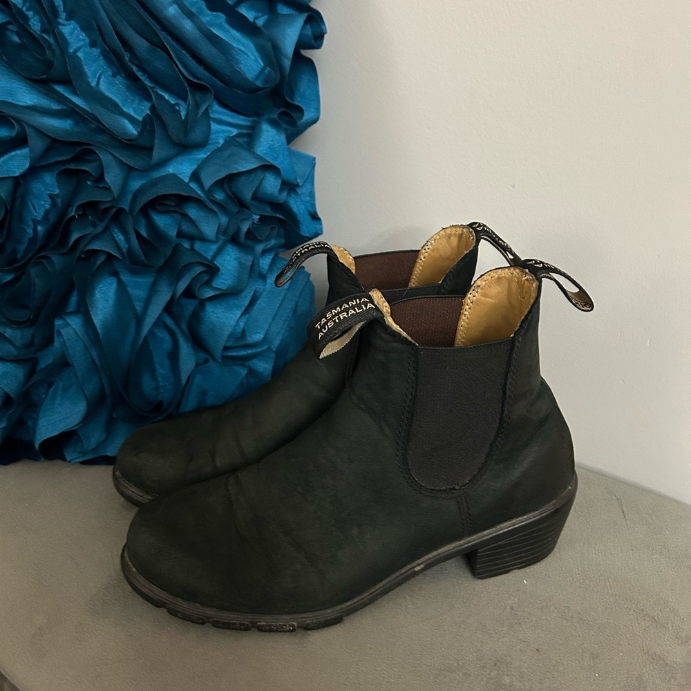 Blundstone Nubuck Black Leather Ankle Boots